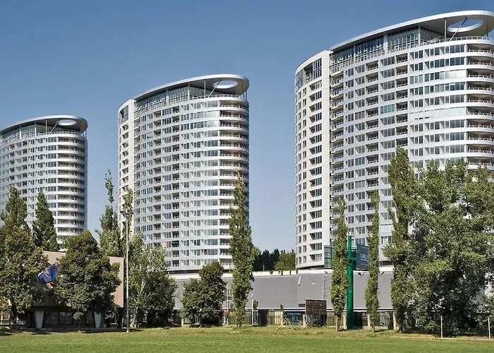 Апартаменты A Zen Getaway With Garage Parking