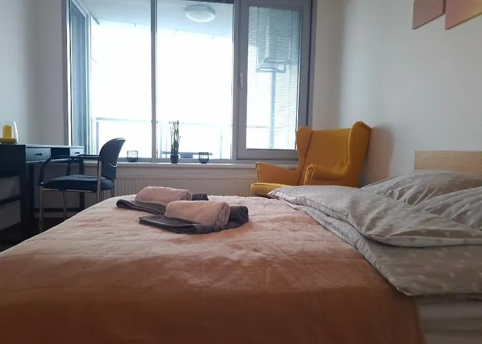 A Zen Getaway With Garage Parking Апартаменты Братислава